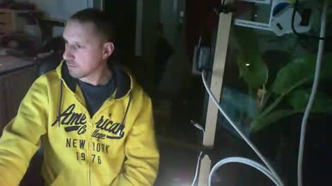 Snapshot of jef74700 chatting on January 2025 03:04:02 AM Jrme online show from January 2025 03:04:02 AM