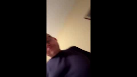 jeffv71 online show from October 2025 09:22:01 AM