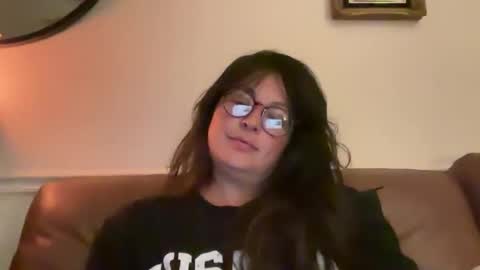 Snapshot of jellybeanin chatting on April 2026 07:19:01 AM Jelli online show from April 2026 07:19:01 AM