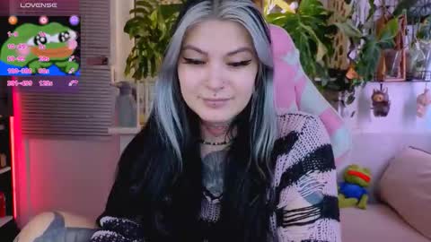 Jelya online show from November 2025 02:41:02 PM