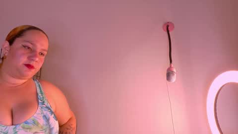 Jena  online show from November 2025 03:06:01 AM