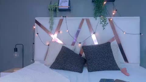 Jena  online show from February 2026 03:07:02 AM