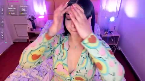Jenifer  online show from April 2026 04:04:02 PM