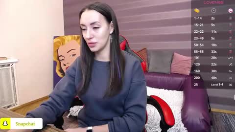 Kira online show from February 2025 07:26:01 AM