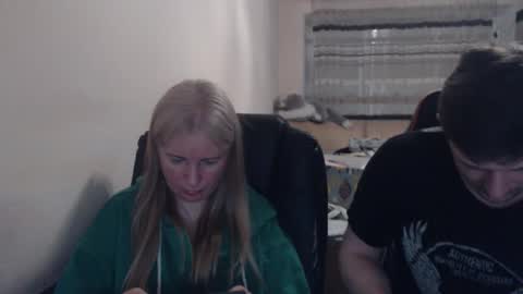 JenisAndPeter online show from April 2026 06:10:01 PM