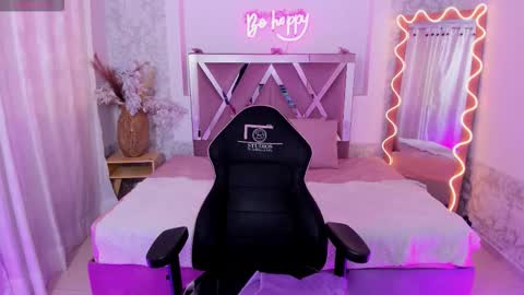 jenna_tay1 online show from February 2026 07:07:01 PM