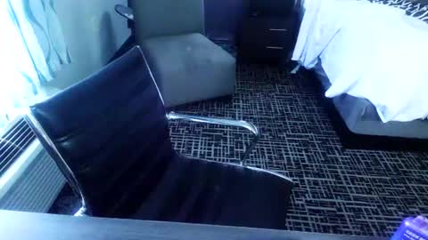 Snapshot of jennacd4life chatting on December 2024 06:26:02 PM Jenna Cross online show from December 2024 06:26:02 PM