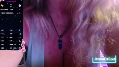 Snapshot of jennadeluxe chatting on June 2026 06:02:01 PM Jenna online show from June 2026 06:02:01 PM
