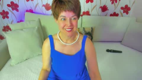 Jenn online show from April 2026 02:25:02 PM