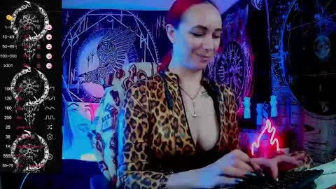 Snapshot of jennalovvee chatting on January 2025 05:30:01 AM Mrs. Jenna online show from January 2025 05:30:01 AM