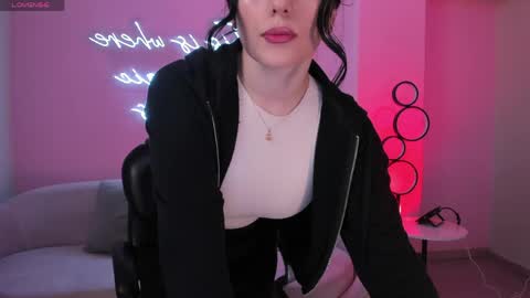 Jenna Olson  online show from April 2026 08:26:01 AM