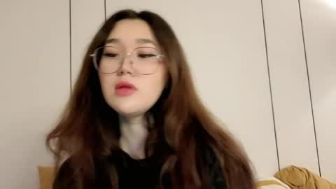 Snapshot of jennatyan chatting on May 2026 03:34:01 AM JENNA online show from May 2026 03:34:01 AM