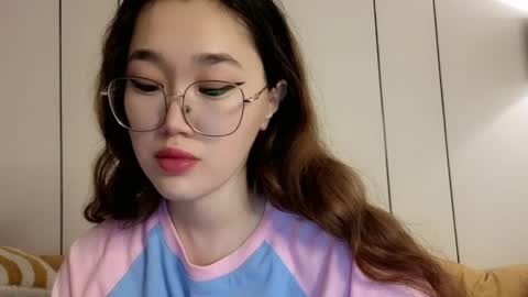 Snapshot of jennatyan chatting on June 2026 03:22:02 AM JENNA online show from June 2026 03:22:02 AM