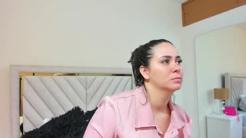 jenner_madison online show from April 2026 11:24:01 AM