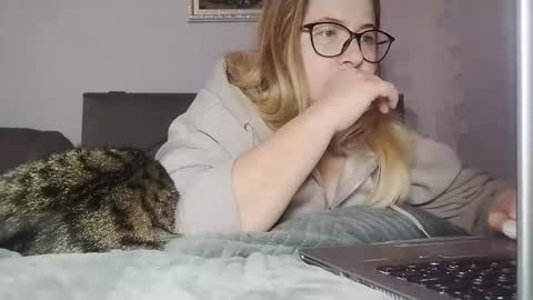 Nicol online show from January 2026 09:50:02 PM