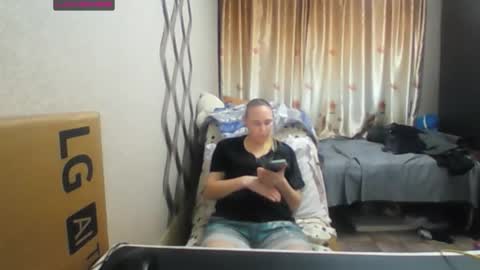 Snapshot of jennideep chatting on November 2025 12:20:01 PM JenniDeep online show from November 2025 12:20:01 PM