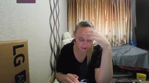 Snapshot of jennideep chatting on December 2025 09:14:01 AM JenniDeep online show from December 2025 09:14:01 AM