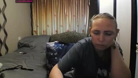 JenniDeep online show from April 2026 05:26:02 PM