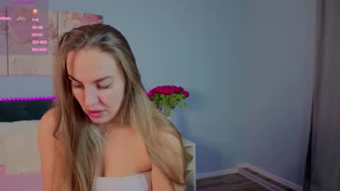 Jennifer hayess online show from January 2026 01:09:02 AM