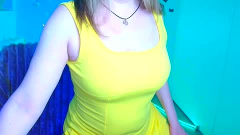 Jennifer online show from March 2026 06:54:01 AM