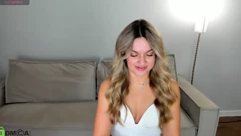 Snapshot of jennifer_perezz chatting on July 2026 05:01:02 PM Jennifer Perezz online show from July 2026 05:01:02 PM