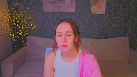Snapshot of jennifer_richh chatting on June 2026 09:15:02 AM jennifer online show from June 2026 09:15:02 AM
