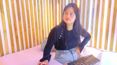 Jennifer vega  online show from January 2026 08:03:01 PM