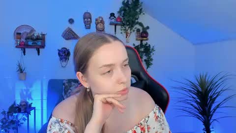 Snapshot of jennifergraces chatting on July 2026 11:07:02 PM Jennifer online show from July 2026 11:07:02 PM