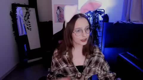 jenniferkiim online show from November 2025 11:43:01 AM