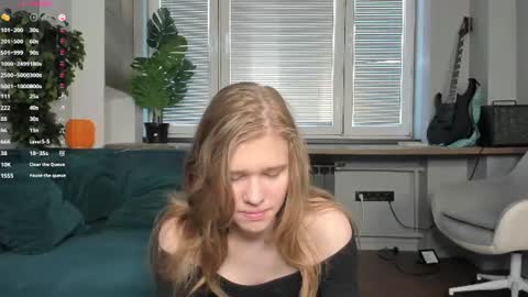 Sofia  online show from June 2026 07:06:02 AM