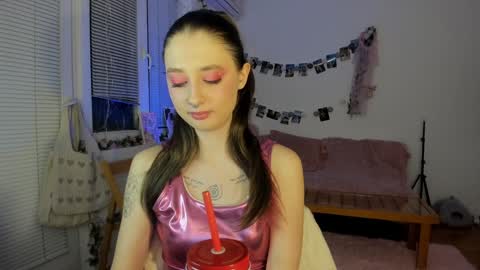 Snapshot of jenny_cox_love chatting on January 2025 07:11:01 PM Jennifer Jenny Darling online show from January 2025 07:11:01 PM