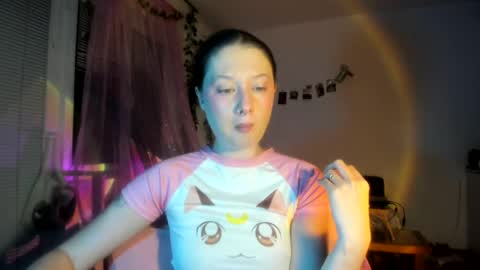 Jennifer Jenny Darling   online show from April 2026 05:54:01 PM