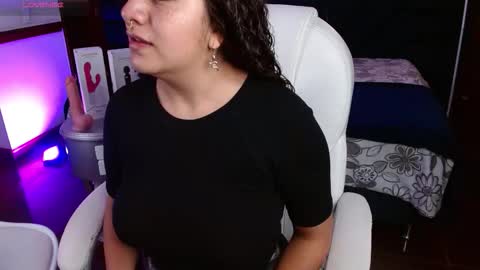 Jenny  online show from January 2026 12:32:02 PM