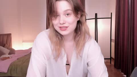 Snapshot of jenny_hardy chatting on April 2026 01:13:01 PM Jenny my next stream is on Saturday at 1 pmUTC Welcome to my WhatsApp 3 online show from April 2026 01:13:01 PM