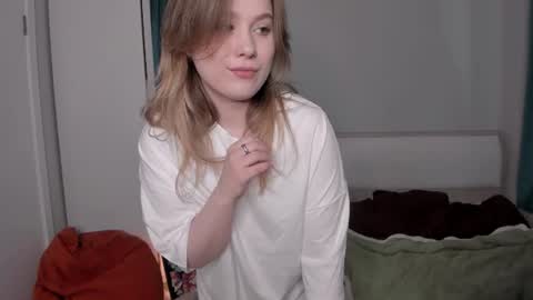 Snapshot of jenny_hardy chatting on June 2026 02:31:01 PM Jenny my next stream is on Saturday at 1 pmUTC Welcome to my WhatsApp 3 online show from June 2026 02:31:01 PM