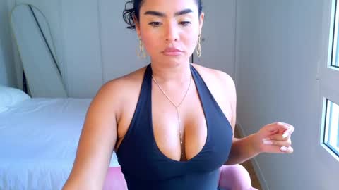 Jenny Roberts online show from June 2026 02:56:01 PM