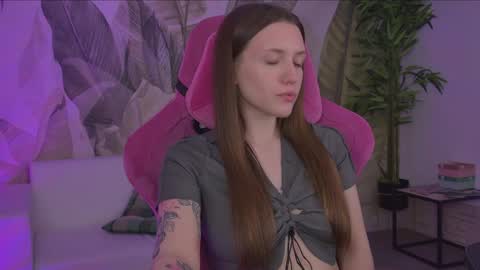 Snapshot of jennydens chatting on May 2026 05:07:01 PM Jenny NO Nude online show from May 2026 05:07:01 PM
