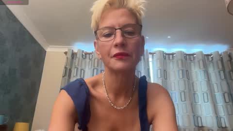 JennyHazel online show from October 2025 08:37:01 AM