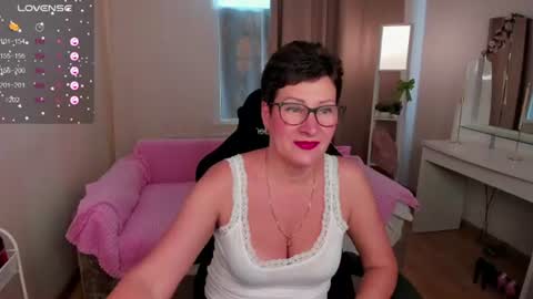 Snapshot of jennymons chatting on July 2026 08:20:02 AM Jenny online show from July 2026 08:20:02 AM