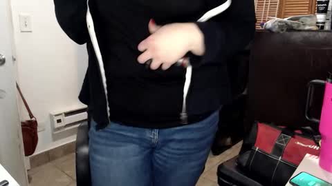 Snapshot of jennyneeds chatting on November 2025 04:02:02 AM theChloeStar online show from November 2025 04:02:02 AM