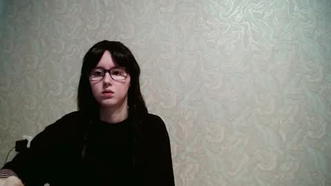 JennyOlset online show from October 2025 06:43:01 AM