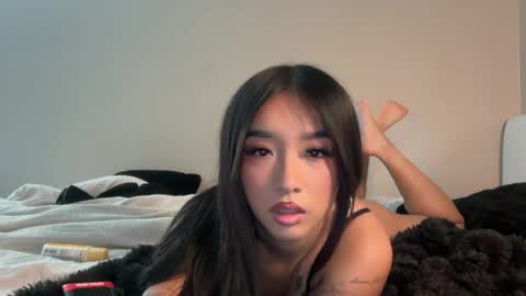 Snapshot of jennytran07 chatting on July 2026 10:14:01 PM Jenny Tran online show from July 2026 10:14:01 PM