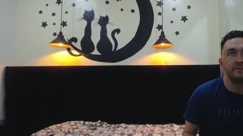 Snapshot of jeremmyandstacy chatting on January 2025 09:37:01 PM Jeremmyandstacy online show from January 2025 09:37:01 PM