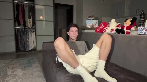 jeremy1scott online show from November 2025 03:18:02 AM