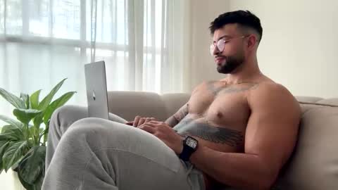 Jeremy online show from April 2026 08:13:02 PM