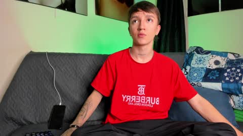 Snapshot of jeremy_salvatore_ chatting on January 2025 07:46:01 AM jero independent model online show from January 2025 07:46:01 AM