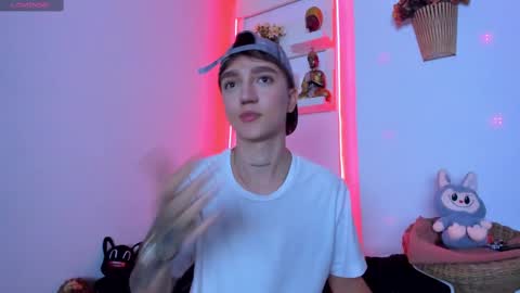 Snapshot of jeremy_salvatore_ chatting on October 2025 04:59:01 AM jero independent model online show from October 2025 04:59:01 AM