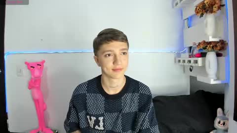 Snapshot of jeremy_salvatore_ chatting on May 2026 11:44:01 PM jero independent model online show from May 2026 11:44:01 PM