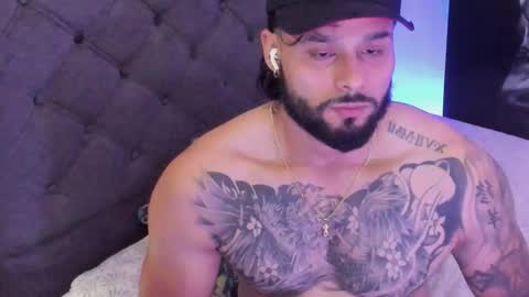 Jeremy online show from October 2025 07:06:02 AM