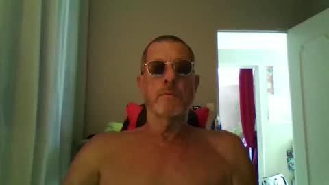 Snapshot of jerflor chatting on September 2025 01:11:01 PM jerflor online show from September 2025 01:11:01 PM